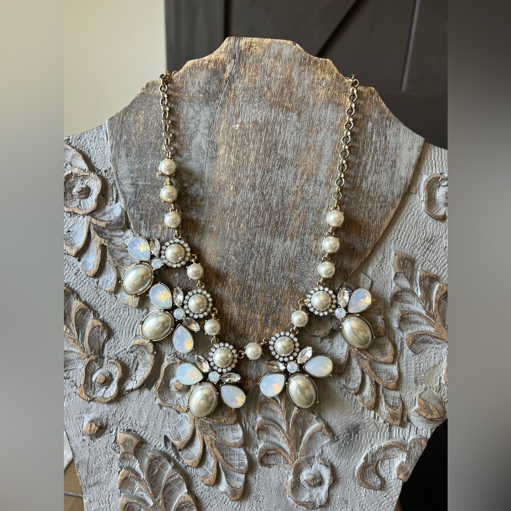 Pearl and crystal statement necklace